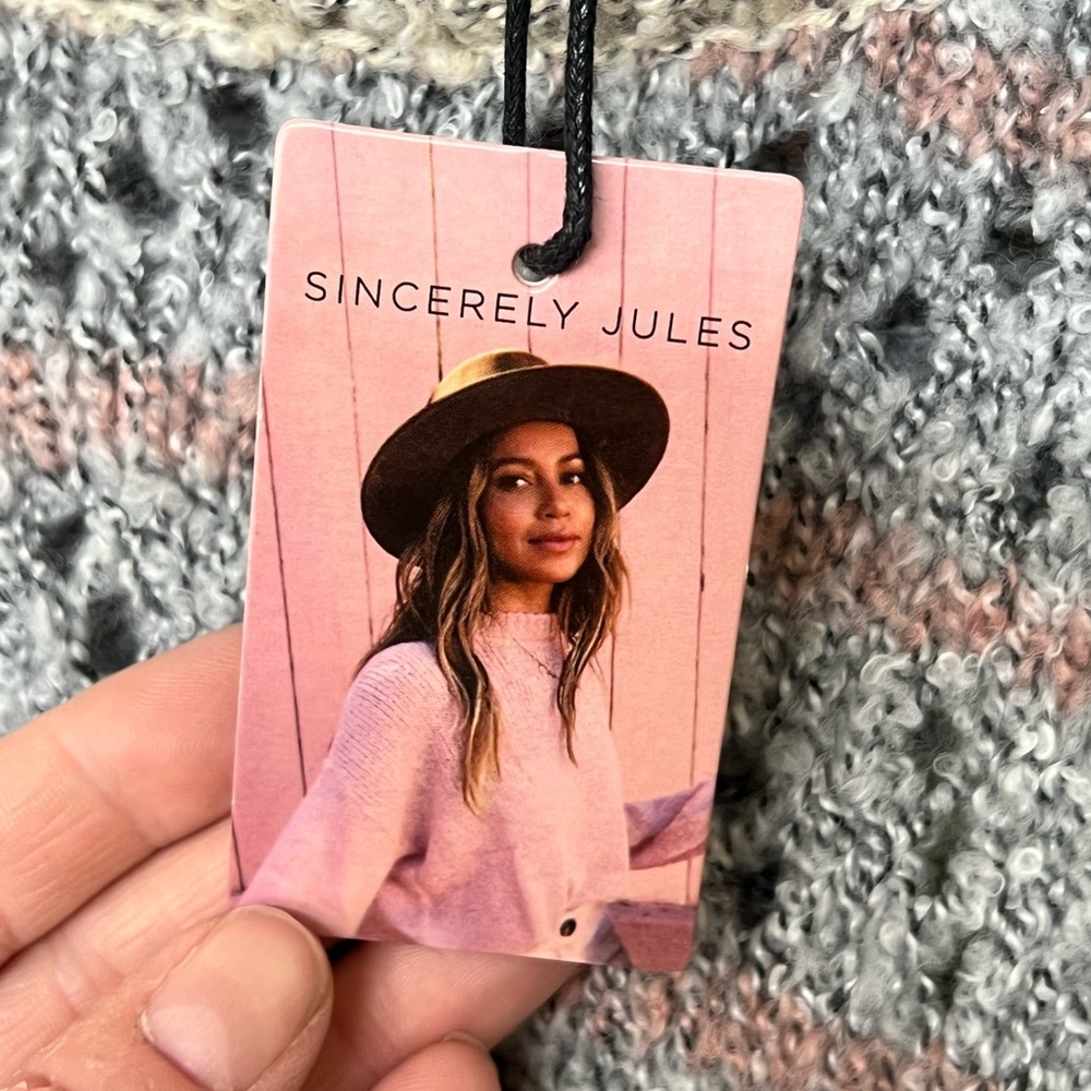 Sincerely Jules NWT pastel knit crew neck cropped floral bell sleeve sweater - Picture 11 of 13